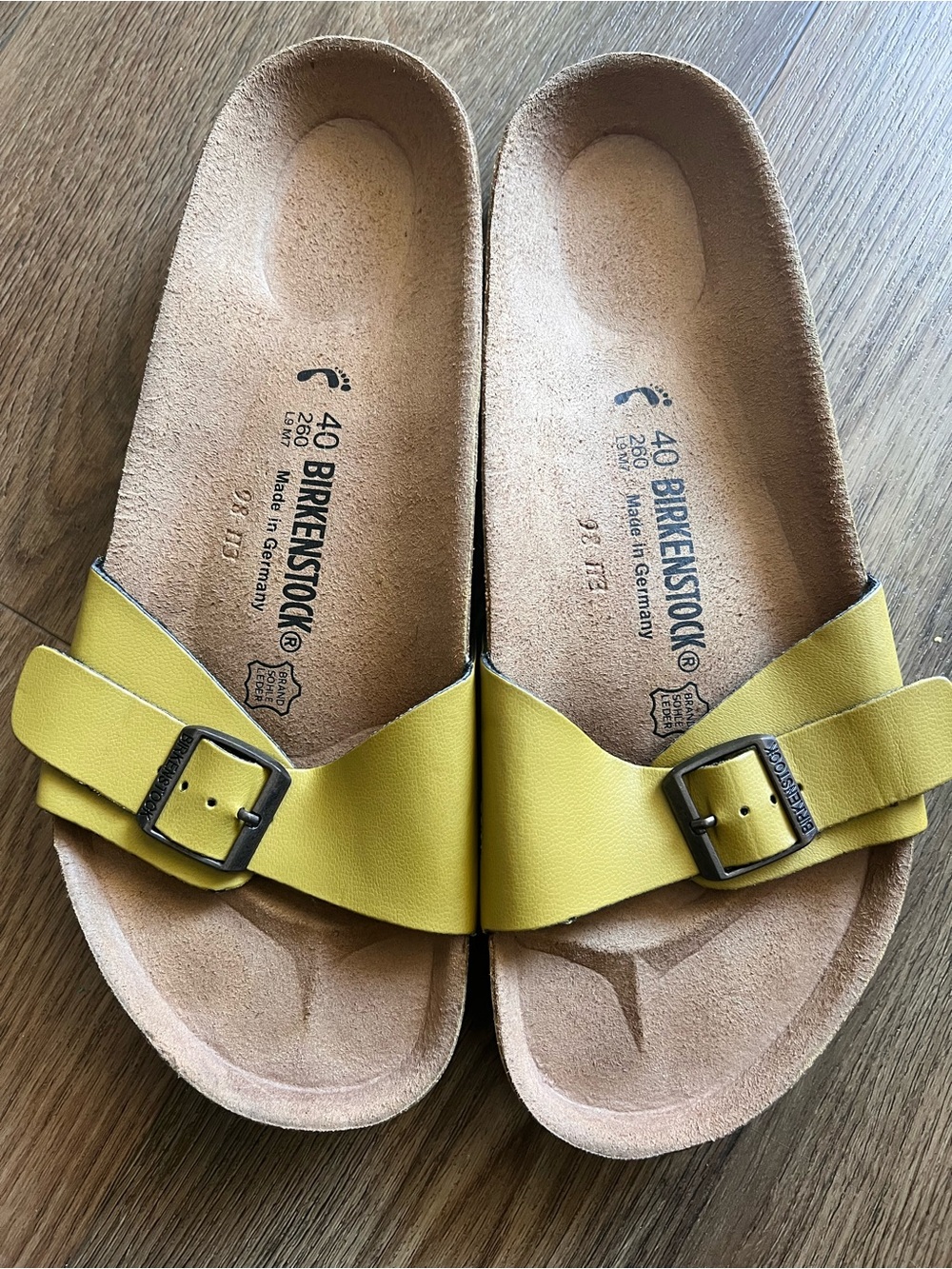 Generic Birkenstock olive green Single-Buckle Madrid Slides style-